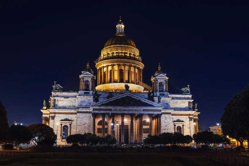 St. Isaac's Cathedral: An architectural marvel in St. Petersburg